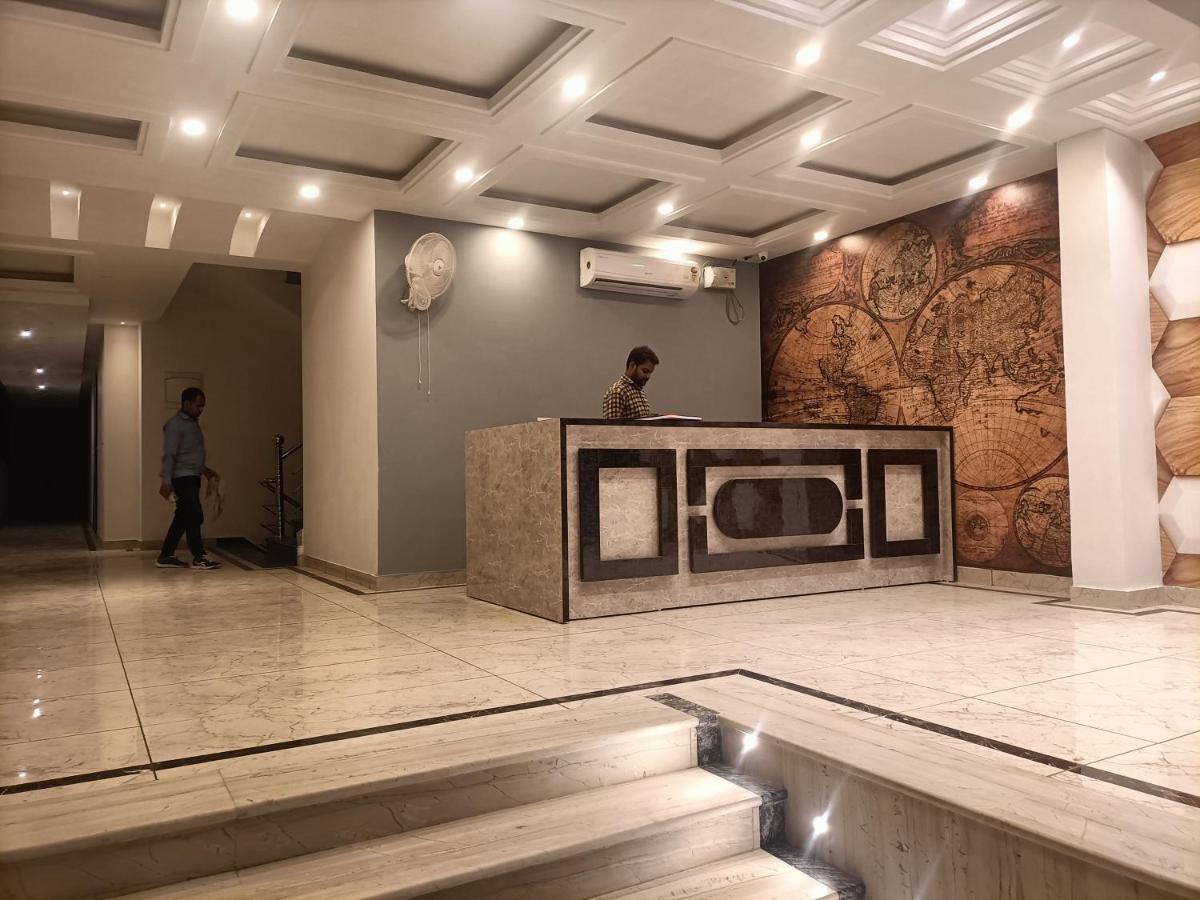 Hotel Tark Inn Near Igi Airport นิวเดลี ภายนอก รูปภาพ